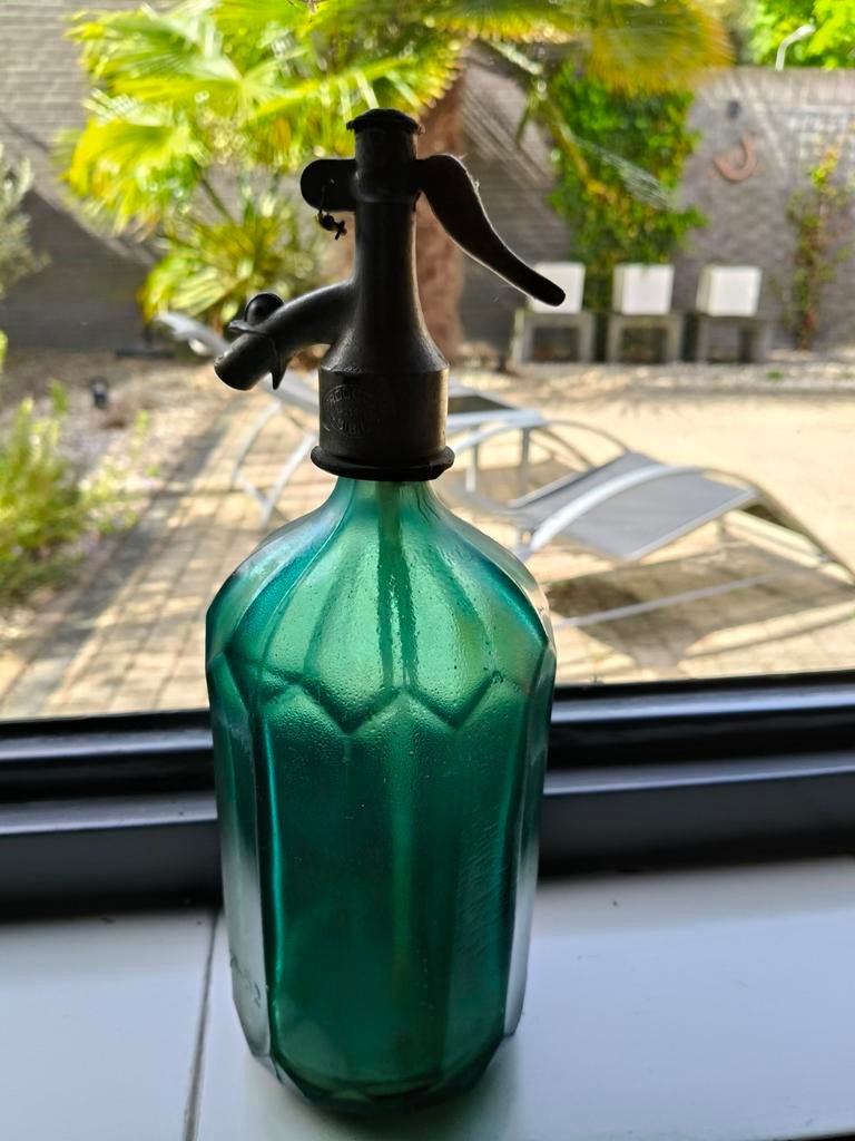 Originele vintage spuitfles, Ophalen