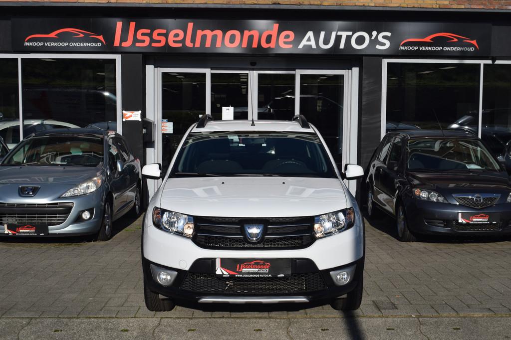 Dacia Sandero 0.9 TCe S&S Stepway Lauréate PDC Navi Cruise, Auto's, Dacia, Voorwielaandrijving, 898 cc, Stof, Gebruikt