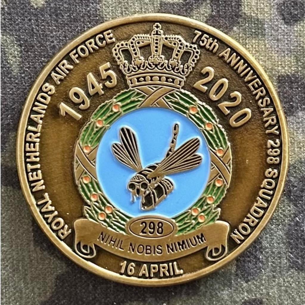 Challenge coin RNLAF 298 SQN 75 Years, Ophalen of Verzenden, Luchtmacht, Nederland, Overige typen