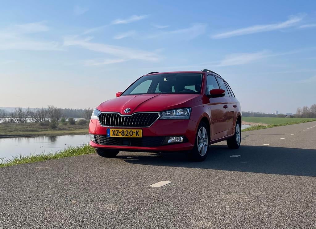 Skoda Fabia Combi 1.0 TSI (95pk) | APK 2027 + Winterbanden, Auto's, Voorwielaandrijving, 49 €/maand, Origineel Nederlands, Stationwagon