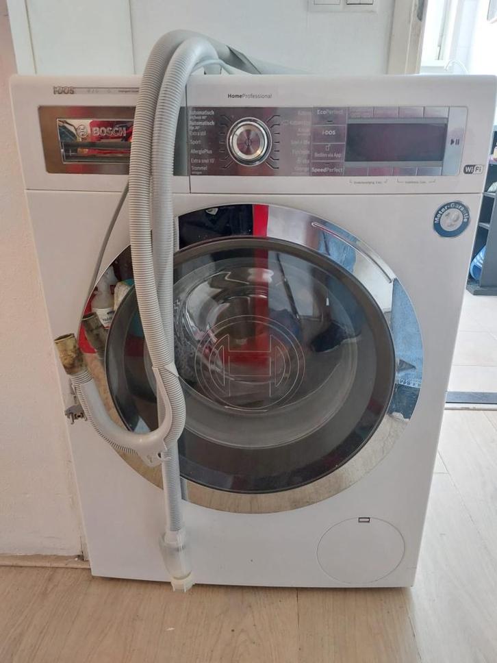 Bosch Wasmachine i-DOS 9kg, Witgoed en Apparatuur, Wasmachines, Zo goed als nieuw, Voorlader, 8 tot 10 kg, Minder dan 85 cm, 1600 toeren of meer