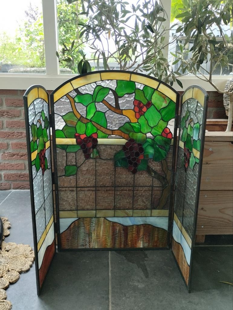 Drieluik Haardscherm, Ophalen