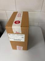 Laaste case ! Celebrations Ultra-Premium Collection., Hobby en Vrije tijd, Verzamelkaartspellen | Pokémon, Ophalen of Verzenden