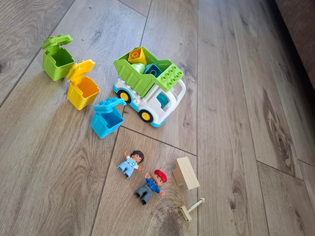 Duplo vuilniswagen, Kinderen en Baby's, Speelgoed | Duplo en Lego, Ophalen of Verzenden, Zo goed als nieuw, Complete set, Duplo