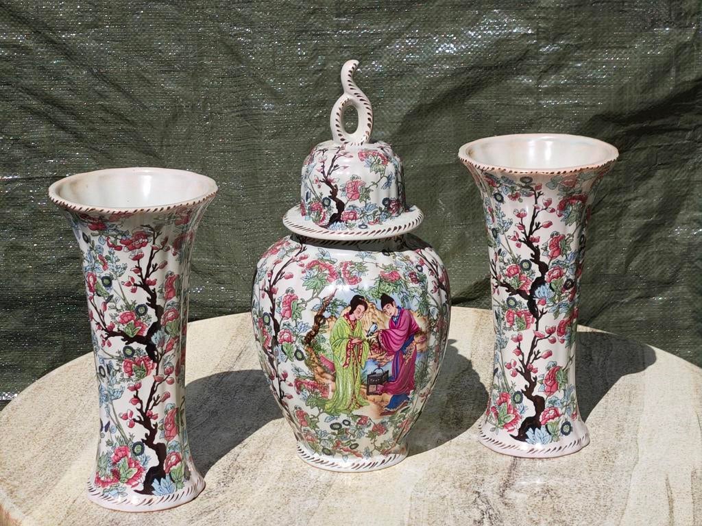 Set van 3 Chinese vazen met deksel en bloemmotief, Antiek en Kunst, Ophalen