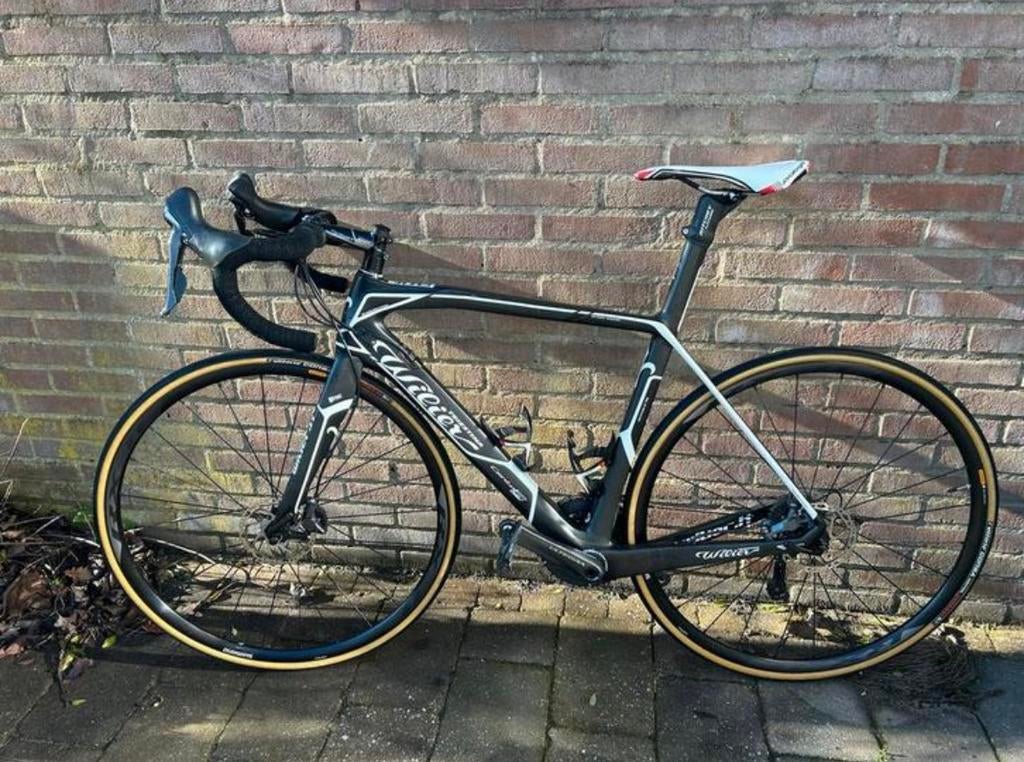 Wielrenfiets Wilier cento SR1 disc, Fietsen en Brommers, Fietsen | Racefietsen, Carbon, 49 tot 53 cm, Zo goed als nieuw, Meer dan 20 versnellingen