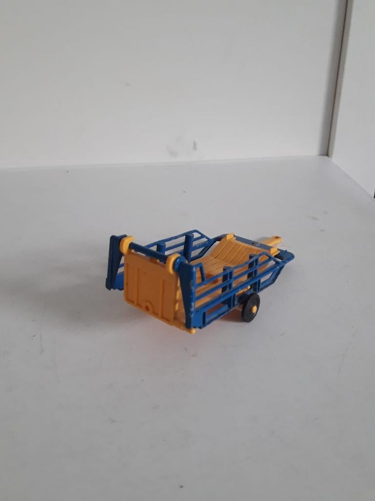 Britains balenwagen, Ophalen of Verzenden, Nieuw, Tractor of Landbouw, Britains