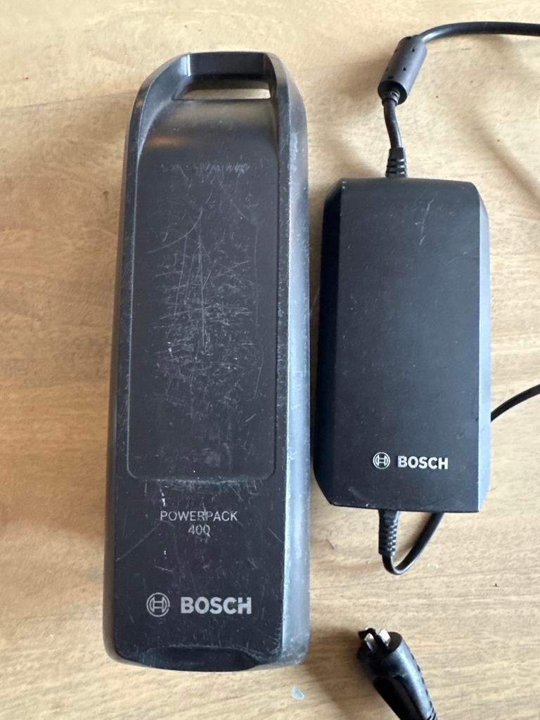 Bosch PowerPack 400 Cargo E-bike Accu met Lader, Fietsen en Brommers, Fietsaccessoires | Fietsaccu's, Ophalen, Gebruikt