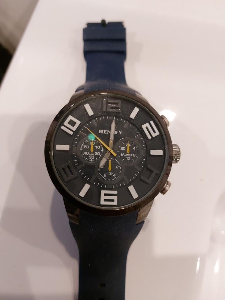 Henley horloge met rubberen bandje, Ophalen