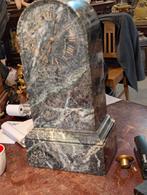 Antieke marmeren pendule 46 cm hoog €250., Ophalen