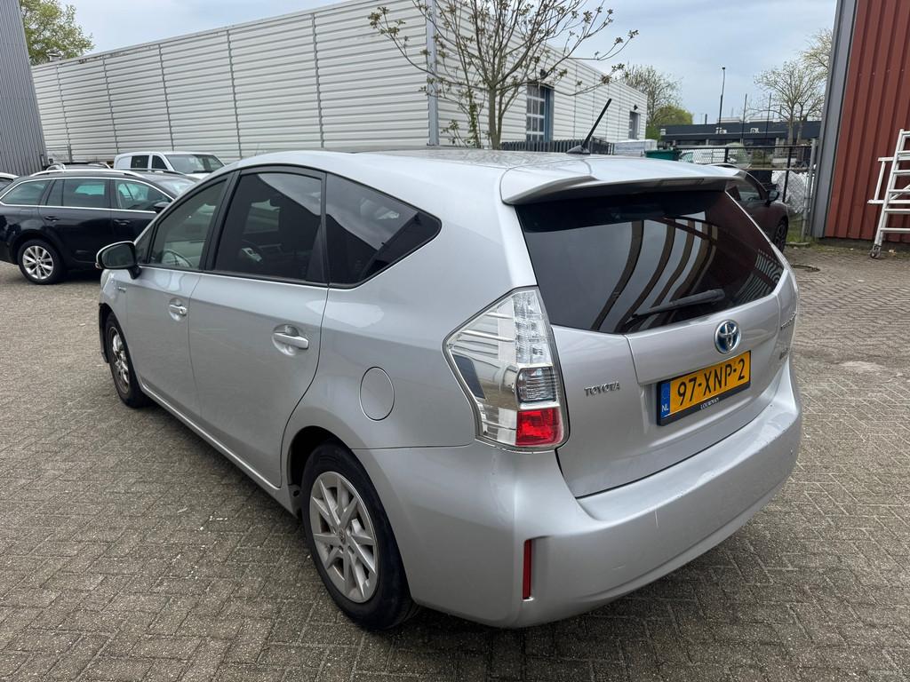 Toyota Prius Wagon 1.8 Aspiration 7PERS PANO CAMERA CRUISE D, Auto's, Toyota, Euro 5, Gebruikt, 4 cilinders, 7 stoelen