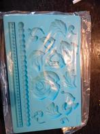 Wilton Siliconen Mal Rozen en Ornamenten - Nieuw, Ophalen of Verzenden, Nieuw, Taarten of Cupcakes, Versiering