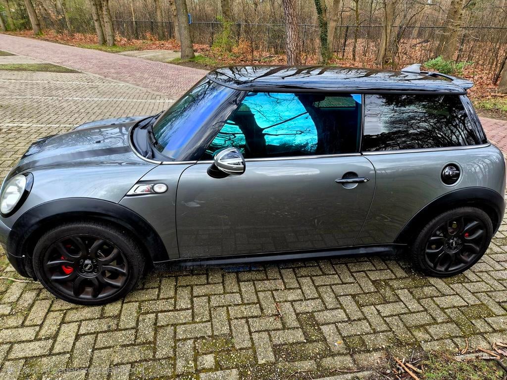 Mini Cooper S/R56/Onderhouden/Airco/Stoelverwarming/Leder, Voorwielaandrijving, Zwart, 4 cilinders, 4 stoelen