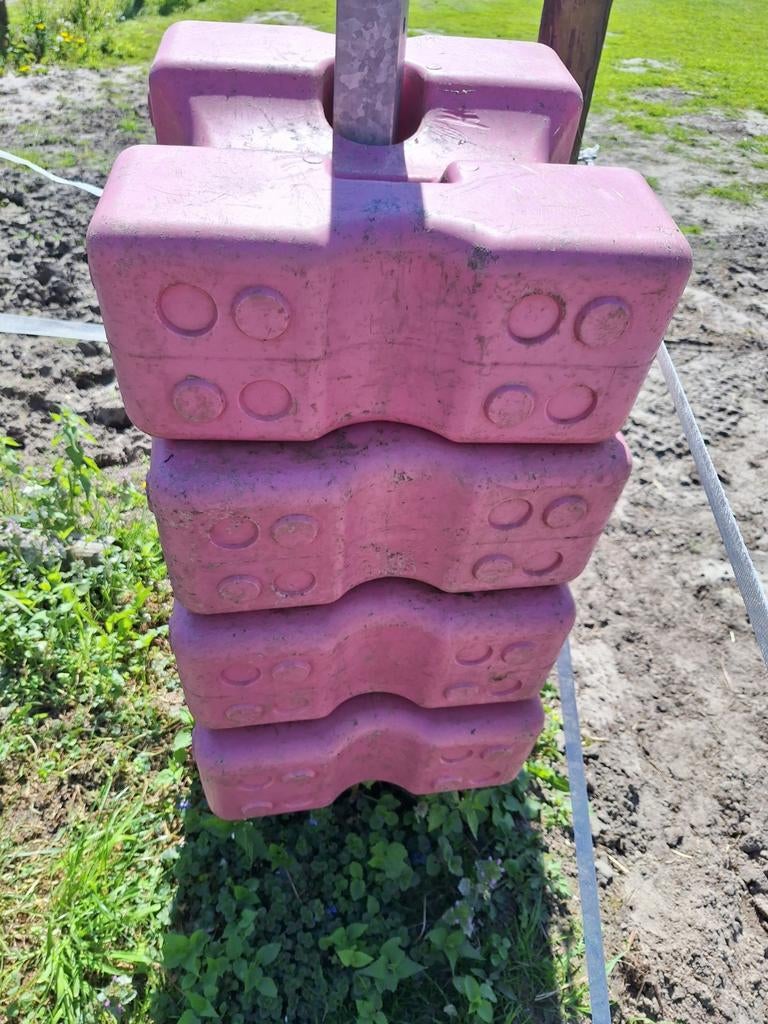4 rose nette cavalettiblokken.    Gereserveerd, Dieren en Toebehoren, Paarden en Pony's | Overige Paardenspullen, Ophalen of Verzenden