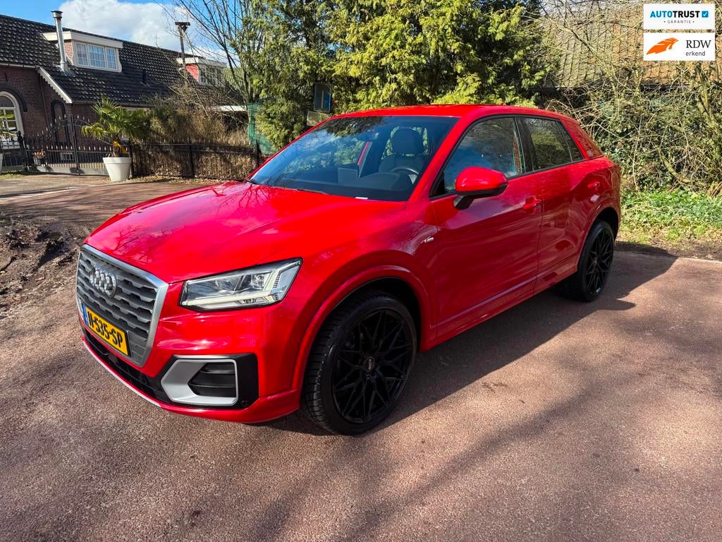 Audi Q2 1.4 TFSI CoD Launch Edition / S.line / Navi / leder, Gebruikt, 4 cilinders, 150 pk, Leder en Stof