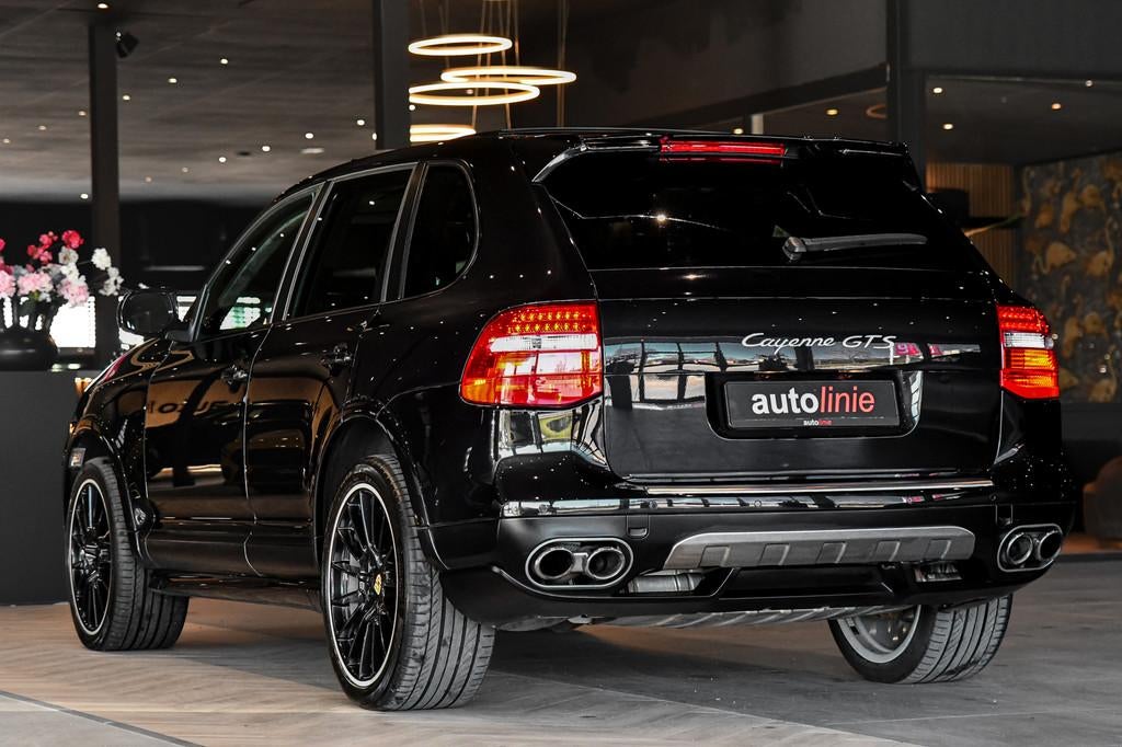 Porsche Cayenne 4.8 GTS. Pano, Luchtv, Alcantara hemel, Memo, Automaat, Cayenne, 405 pk, Zwart