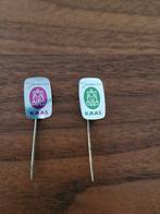 549 Vintage 'De Producent Kaas' Speldjes (2 stuks), Ophalen of Verzenden, Gebruikt