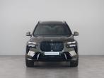 BMW X7 xDrive40i M-Sport Pro (bj 2025, automaat), Auto's, BMW, Gebruikt, Euro 6, Met garantie (alle), 7 stoelen