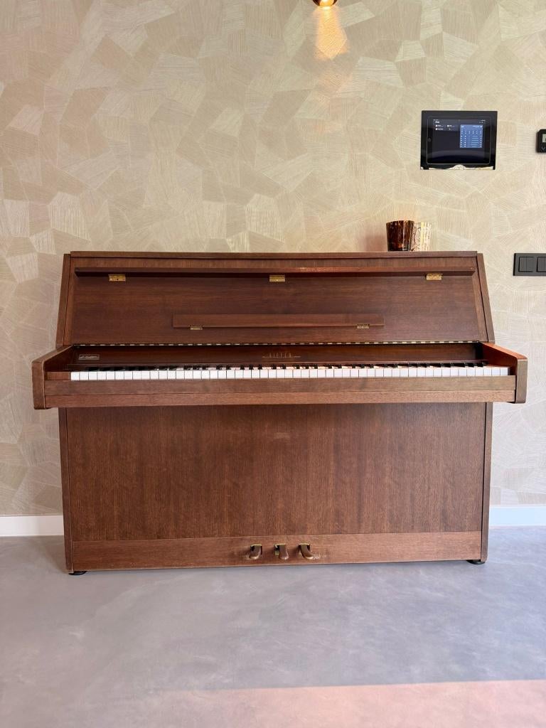 Rippen piano, Muziek en Instrumenten, Piano's, Ophalen, Gebruikt, Bruin, Piano