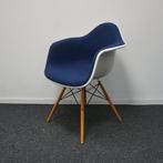Vitra Eames DAW Design Stoelen | Kuip Stoel | Blauw / Wit, Gebruikt, Blauw, ., Design
