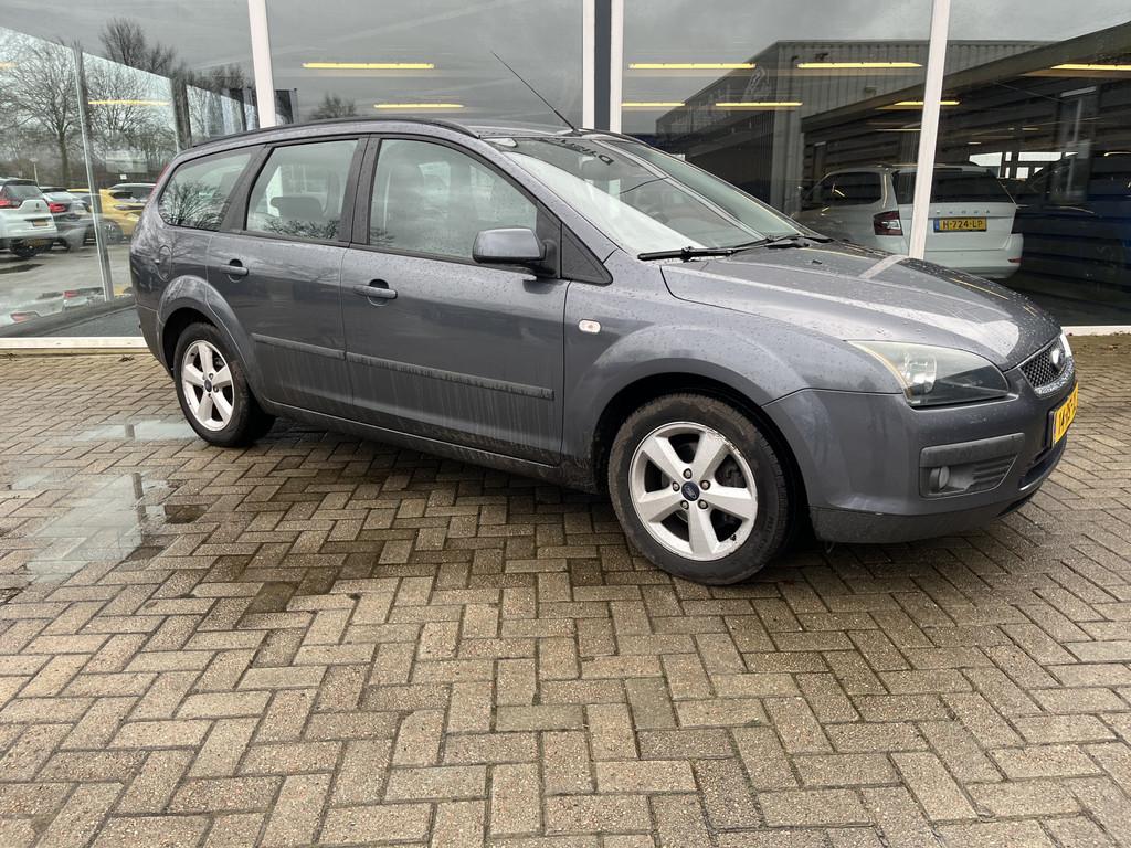Ford FOCUS Wagon 1.6-16V Futura Airco / Cruise / Lmv, Auto's, 1596 cc, Gebruikt, 4 cilinders, 635 kg