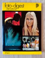 Foto-Digets International 1971 - Speciale uitgave fotografie, Ophalen of Verzenden, Gelezen, Fotografie algemeen