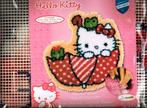 Cado KOOPJE Hello Kitty  knooppakket kleedje  in paraplu, Hobby en Vrije tijd, Borduren en Borduurmachines, Ophalen of Verzenden