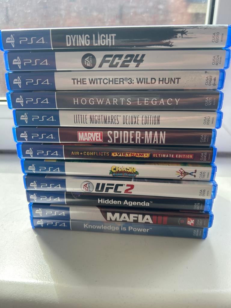 PS4 games: Dying Light, FC24, The Witcher 3, Hogwarts Legacy, Gebruikt, Vanaf 18 jaar, Overige genres, 1 speler