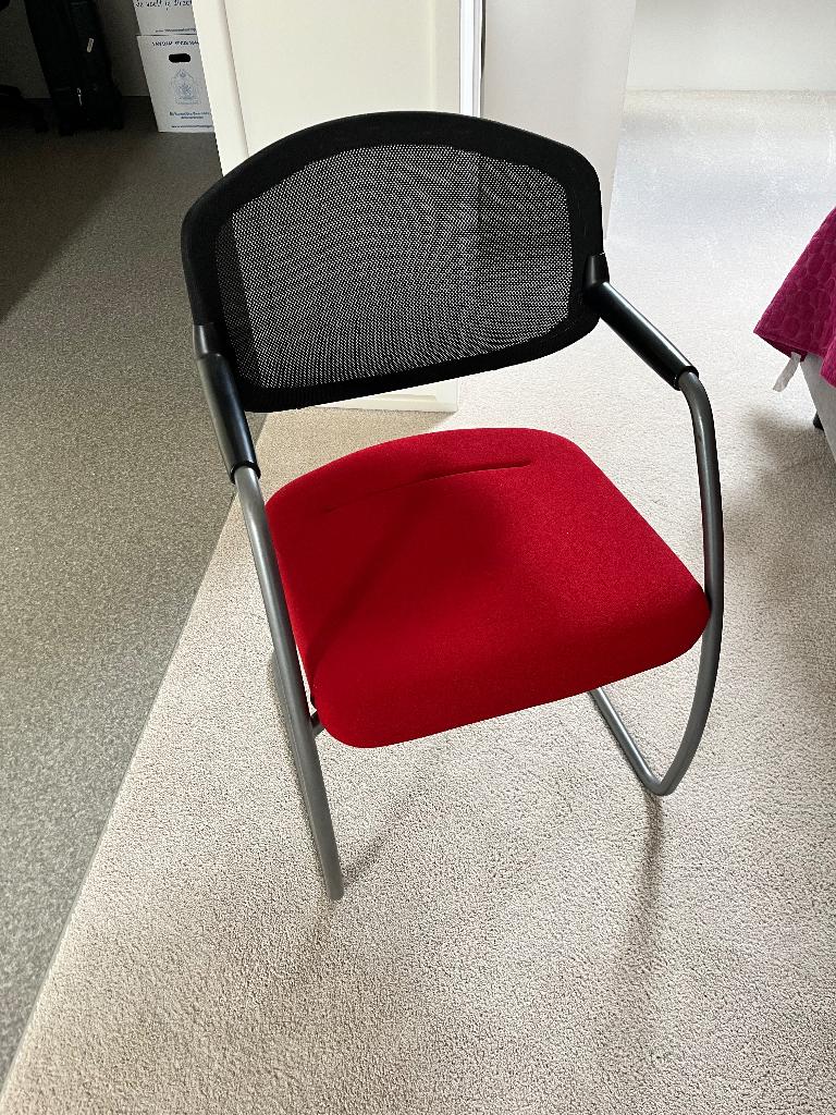 Giroflex stoel, Huis en Inrichting, Bureaustoelen, Ophalen, Gebruikt, Rood