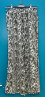Broek met zebra print maat m, Zwart, Lang, Gedragen, Ophalen