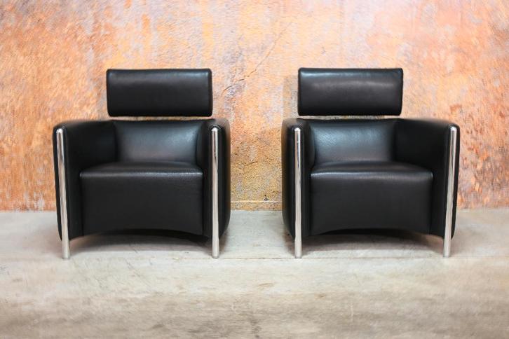 Als NIEUW! 2 zwarte leren Leolux Goncharov design fauteuils, Huis en Inrichting, Fauteuils, Zo goed als nieuw, Leer, Metaal, 50 tot 75 cm