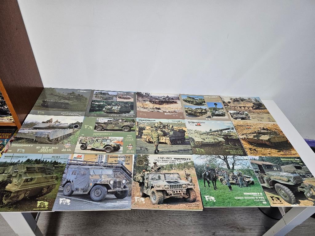 Warmachines military Photo file 15 stuks!, Ophalen of Verzenden, Tweede Wereldoorlog, Gelezen