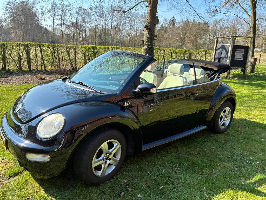 Volkswagen Beetle (Kever) 1.4 Cabriolet 55KW 2004 Zwart, Auto's, Voorwielaandrijving, Stof, 74 pk, 4 cilinders