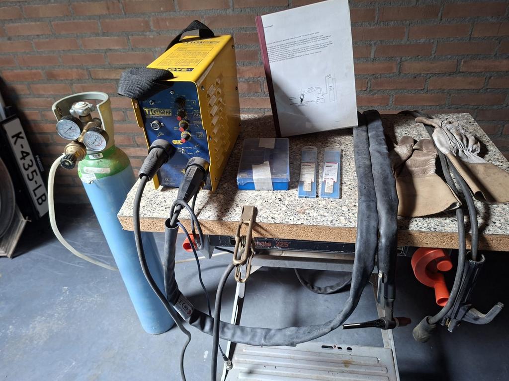 GYS TIG 160 HF Lasapparaat met toebehoren, Doe-het-zelf en Verbouw, Gereedschap | Lasapparaten, Ophalen, Zo goed als nieuw, 150 tot 250 ampère