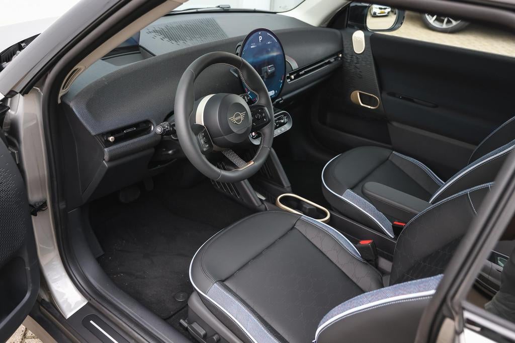 MINI Hatchback Cooper SE / Classic / Pakket XL / 18 inch Sli, Auto's, Mini, Stof, Met garantie (alle), 4 stoelen, Mini Electric