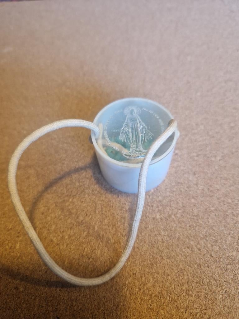 Katholieke rozenkrans gebruikt voor gebed in goede staat, Ophalen of Verzenden, Zo goed als nieuw, Overige typen, Christendom | Katholiek