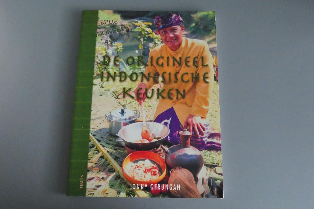 De Origineel Indonesische Keuken - Lonny Gerungan, Boeken, Kookboeken, Ophalen of Verzenden, Zo goed als nieuw, Azië en Oosters