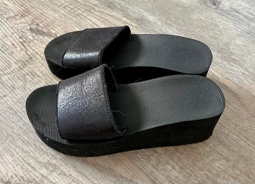Flip Flop Maat 36, Ophalen, Zwart, Sandalen of Muiltjes, Zo goed als nieuw