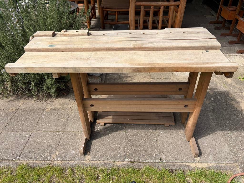 Nooitgedagt werkbank - 130x60x85 cm - met lichte houtworm, Ophalen, Gebruikt, 120 tot 170 cm, Bankschroef