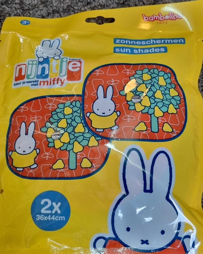 2X 'NIJNTJE'-ZONNESCHERM voor in de auto, Ophalen