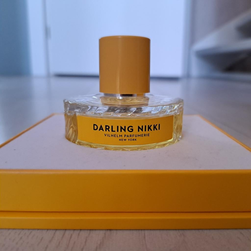 Darling Nikki Parfum 50 ml Vilhelm Parfumerie New York, Sieraden, Tassen en Uiterlijk, Uiterlijk | Parfum, Ophalen of Verzenden