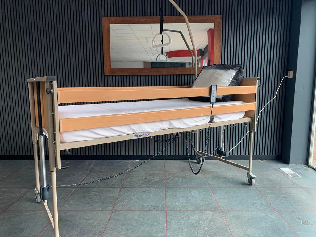 Hoog laag bed 90x200cm elektrisch verstelbaar, Verstelbaar, 90 cm, Eenpersoons, Bruin