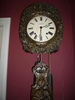 Oude Comtoise klok Durand a Vals met bloemslinger (van slag), Ophalen