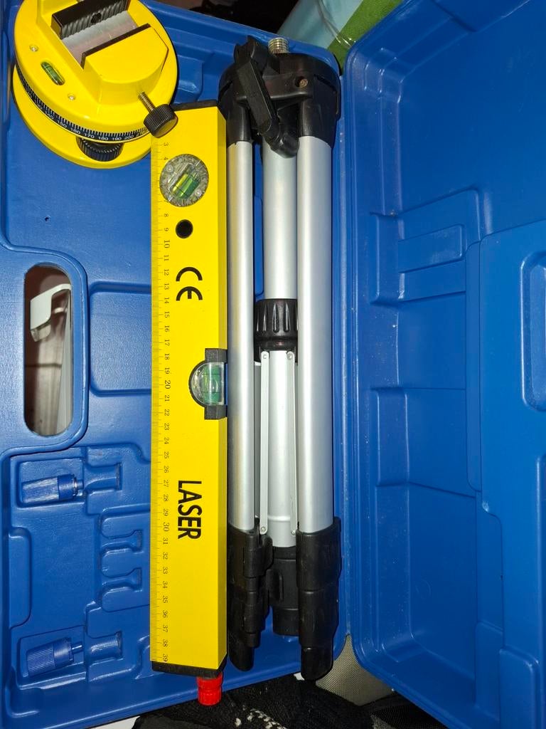 Powerfix laser waterpas met statief, Doe-het-zelf en Verbouw, Ophalen of Verzenden, Overige meters