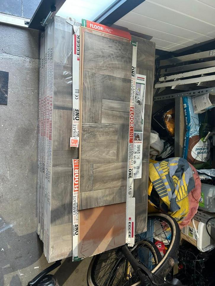 10 pakken laminaat, 35m2 - Nieuw in verpakking, Doe-het-zelf en Verbouw, Vloerdelen en Plavuizen, Ophalen of Verzenden