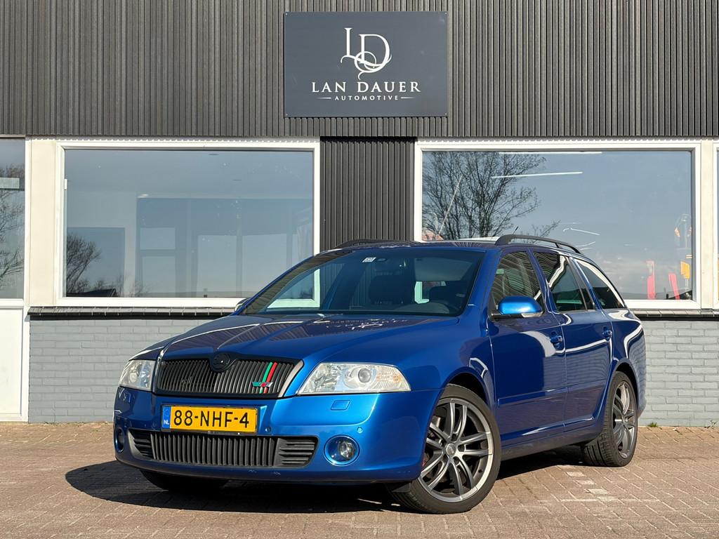 Skoda Octavia Combi 2.0 TDI RS EXPORT, Auto's, Skoda, Voorwielaandrijving, Gebruikt, 4 cilinders, Blauw