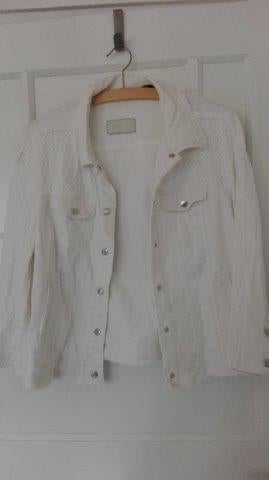 Marccain Sports jasje 5 wit, Wit, Maat 42/44 (L), Ophalen of Verzenden, Zo goed als nieuw