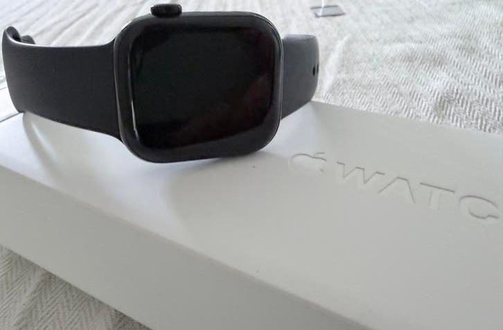 Apple Watch Series 10, Sieraden, Tassen en Uiterlijk, Smartwatches, Afstand, Zwart, IOS, Ophalen of Verzenden