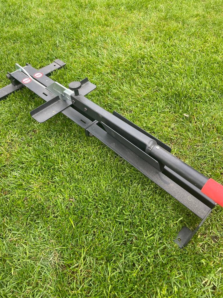 Laminaatsnijder voor eenvoudig en snel leggen van laminaat, Ophalen of Verzenden, Gebruikt