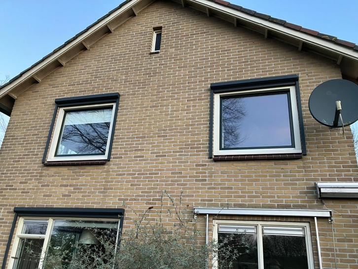 Hardhouten draaikiep ramen/kozijnen 145x132 (twee stuks), Doe-het-zelf en Verbouw, Glas en Ramen, Gebruikt, Overige typen, 120 tot 160 cm